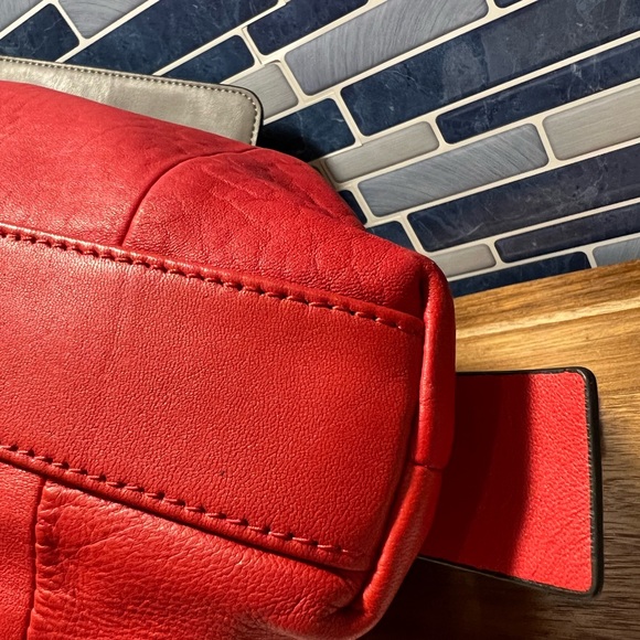 Vince Camuto Davia Red Leather Satchel Rare! - Picture 9 of 13